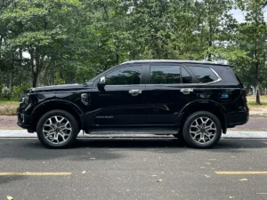 Ford Everest 2022 Titanium AT 4x4 Đen - Song Hành Auto - SH Auto - 0827391391