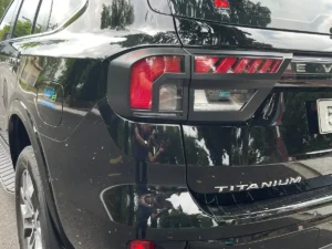 Đuôi đèn Ford Everest 2022 Titanium AT 4x4 Đen - Song Hành Auto - SH Auto - 0827391391