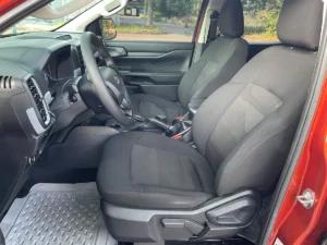 Ghế lái Ford Ranger XLS 2023 AT 4x2 Đỏ - Song Hành Auto - SH Auto - 0827391391