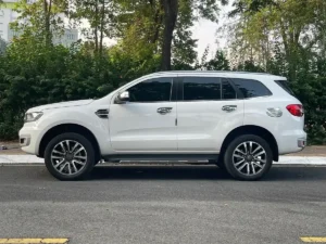 Ford Everest 2019 Titanium AT 4x2 Trắng Ford Everest 2019 Titanium AT 4x2 Trắng - SH AUTO - Song Hành Auto - 0827391391