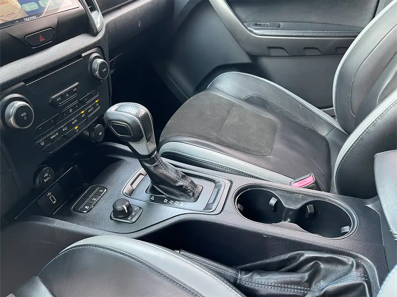 Ford Ranger Raptor 2019 AT 4x4 Xanh Dương Ford Ranger Raptor 2019 AT 4x4 Xanh Dương - Ảnh 9