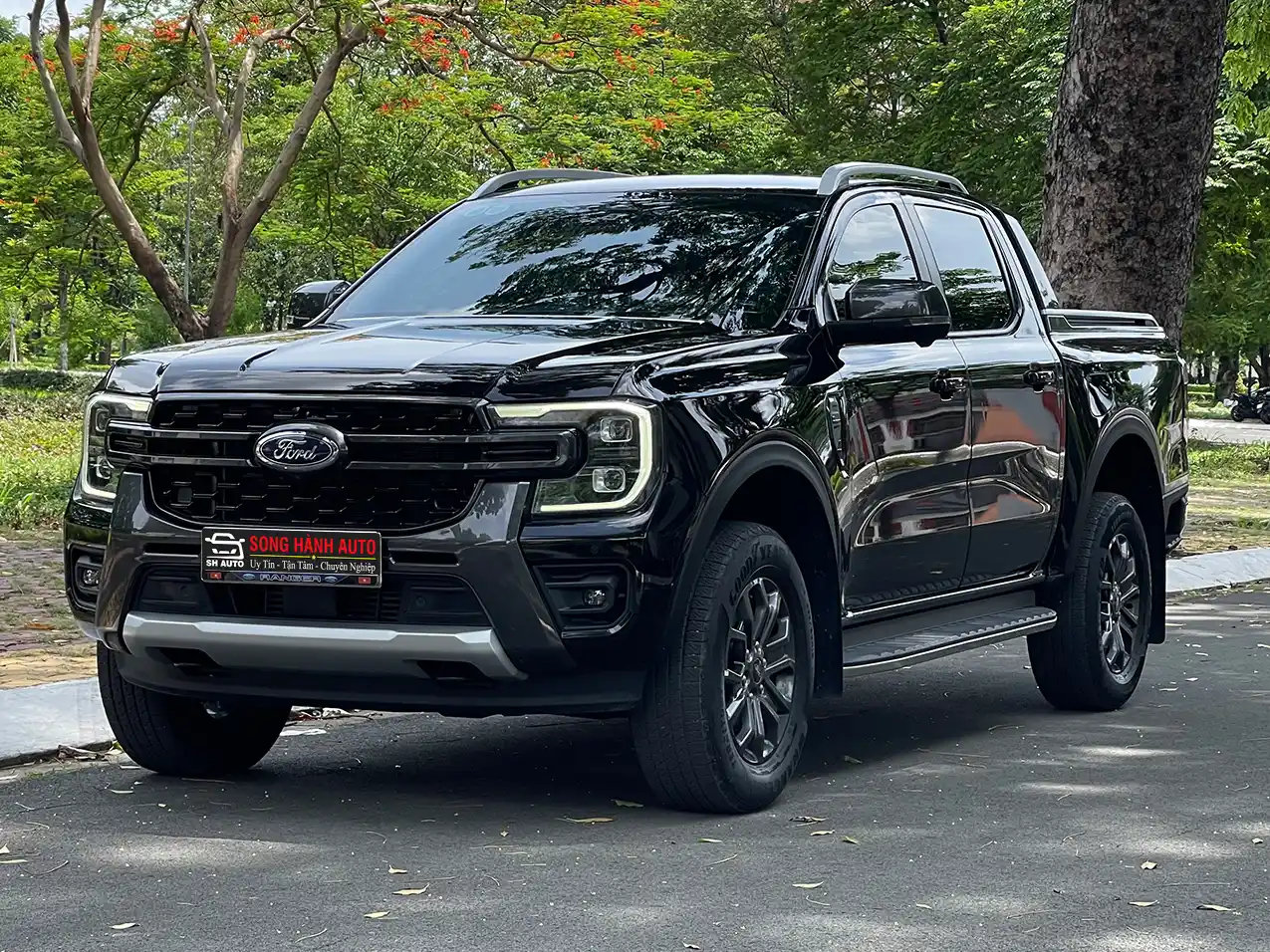 Ford Ranger Wildtrak 2023 AT 4x4 Đen Ford Ranger Wildtrak 2023 AT 4x4 Đen - SH AUTO - Song Hành Auto - Trung Tâm Xe Ford Đã Qua Sử Dụng 0827391391