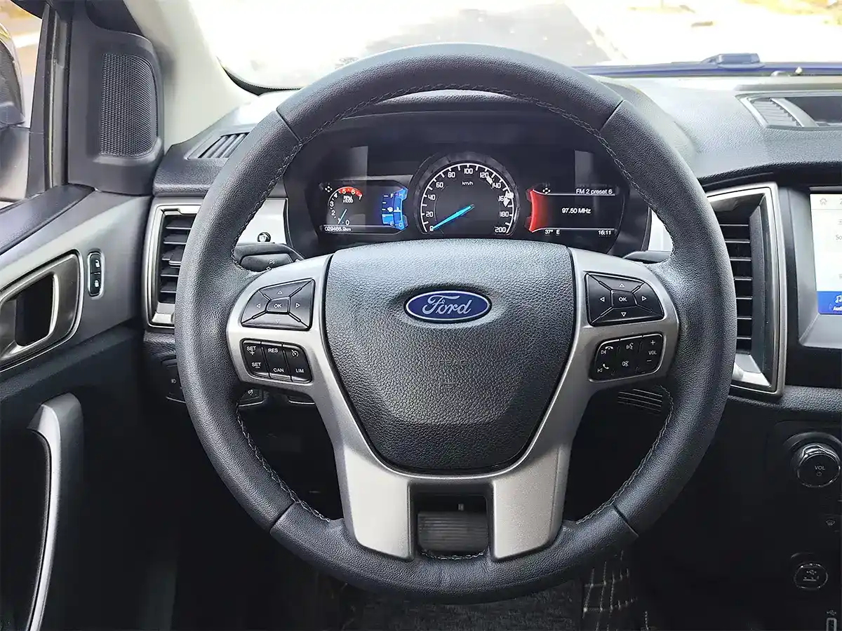 Ford Ranger XLS 2021 Limited AT 4x4 Đen Ford Ranger XLS 2021 Limited AT 4x4 Đen - Ảnh 7