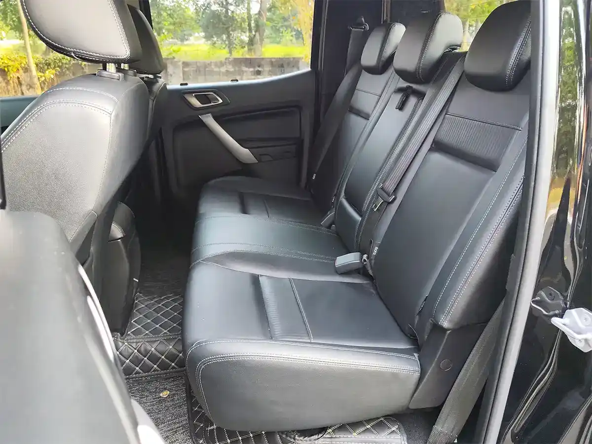 Ford Ranger XLS 2021 Limited AT 4x4 Đen Ford Ranger XLS 2021 Limited AT 4x4 Đen - Ảnh 11