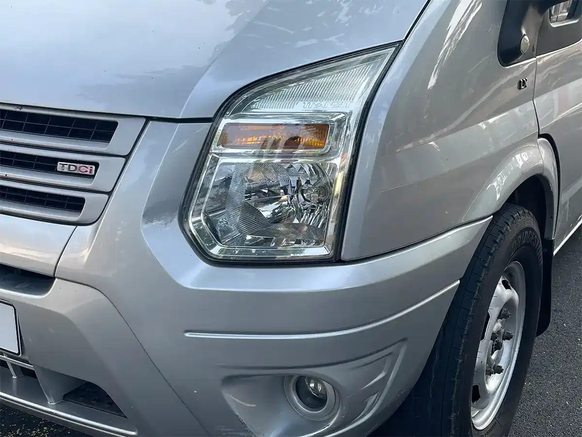 Ford Transit Van 2019 MT 4x2 Bạc Ford Transit Van 2019 MT 4x2 Bạc - Van 3 chỗ - SHAUTO - Song Hành Auto - 0827391391