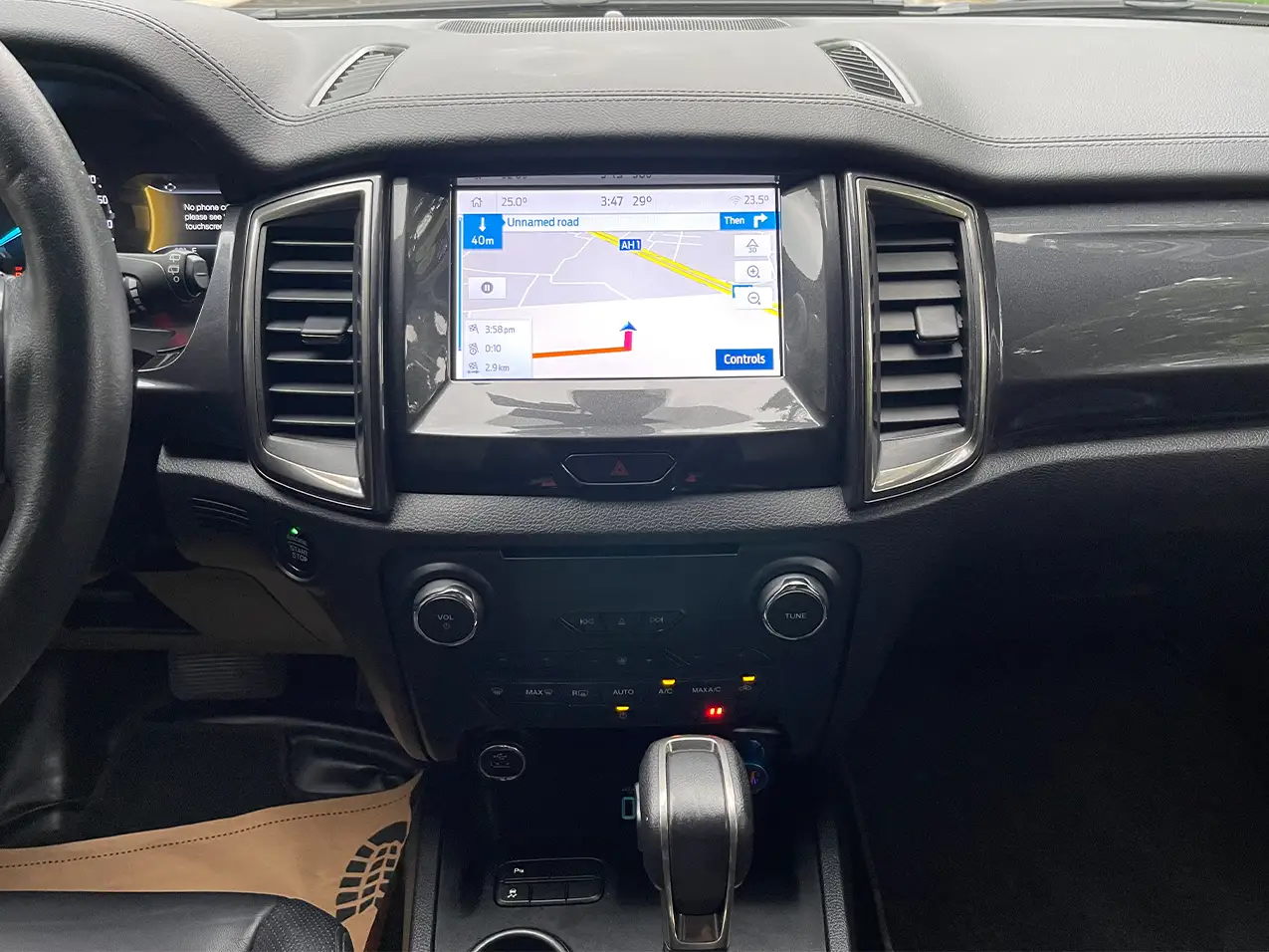 Ford Everest 2021 Titanium AT 4x2 Xanh Đen Ford Everest 2021 Titanium AT 4x2 Xanh Đen - Ảnh 8